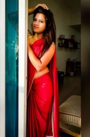 massage in bangalore Alina